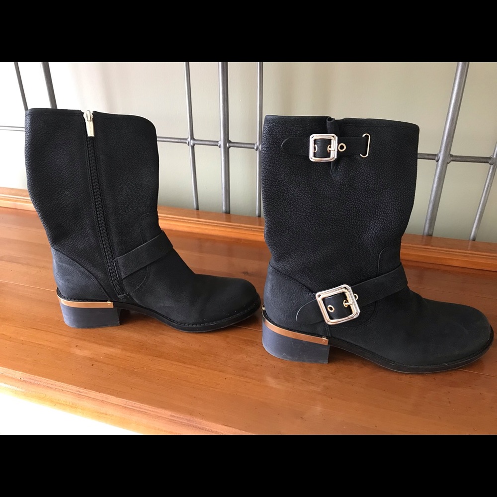 Vince Camuto Windy moto boot. Size 8.